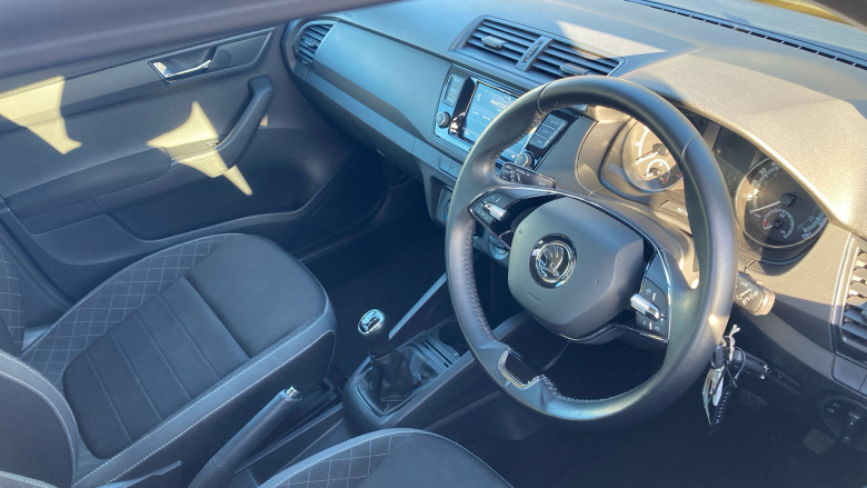 Skoda Fabia 1.0 MPI SE 5dr Petrol Hatchback